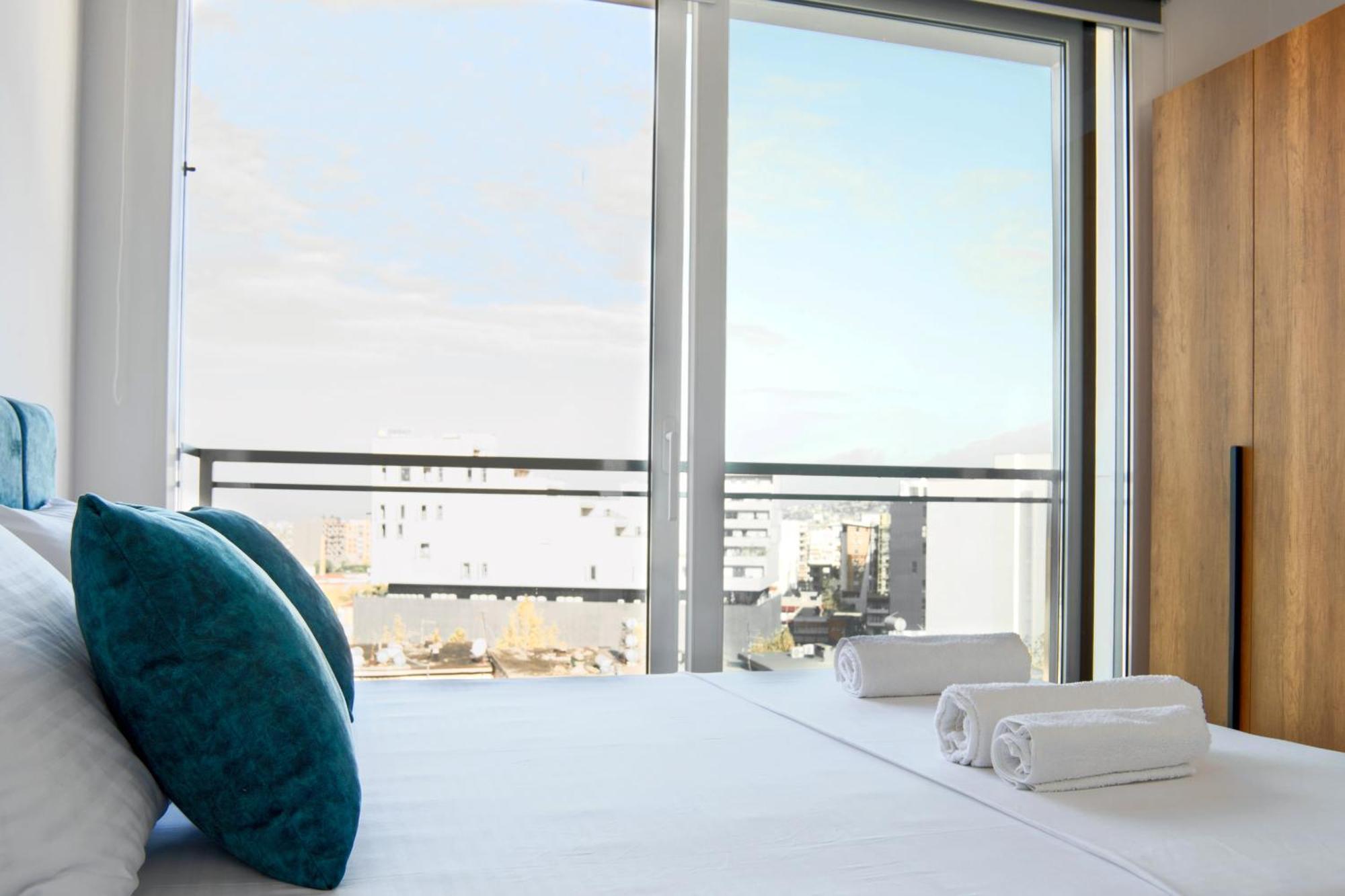 Urban Serenity City Skyline View Apartment 1 Тирана Экстерьер фото