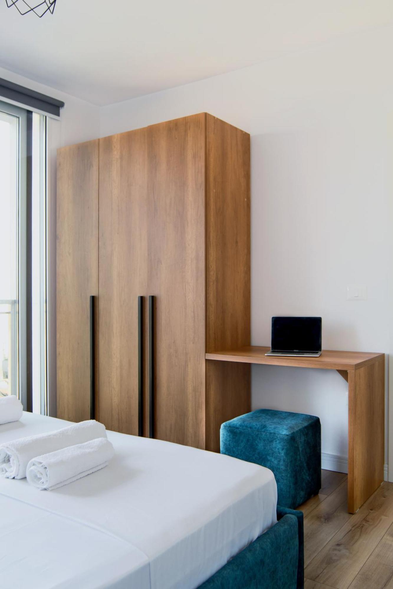 Urban Serenity City Skyline View Apartment 1 Тирана Экстерьер фото