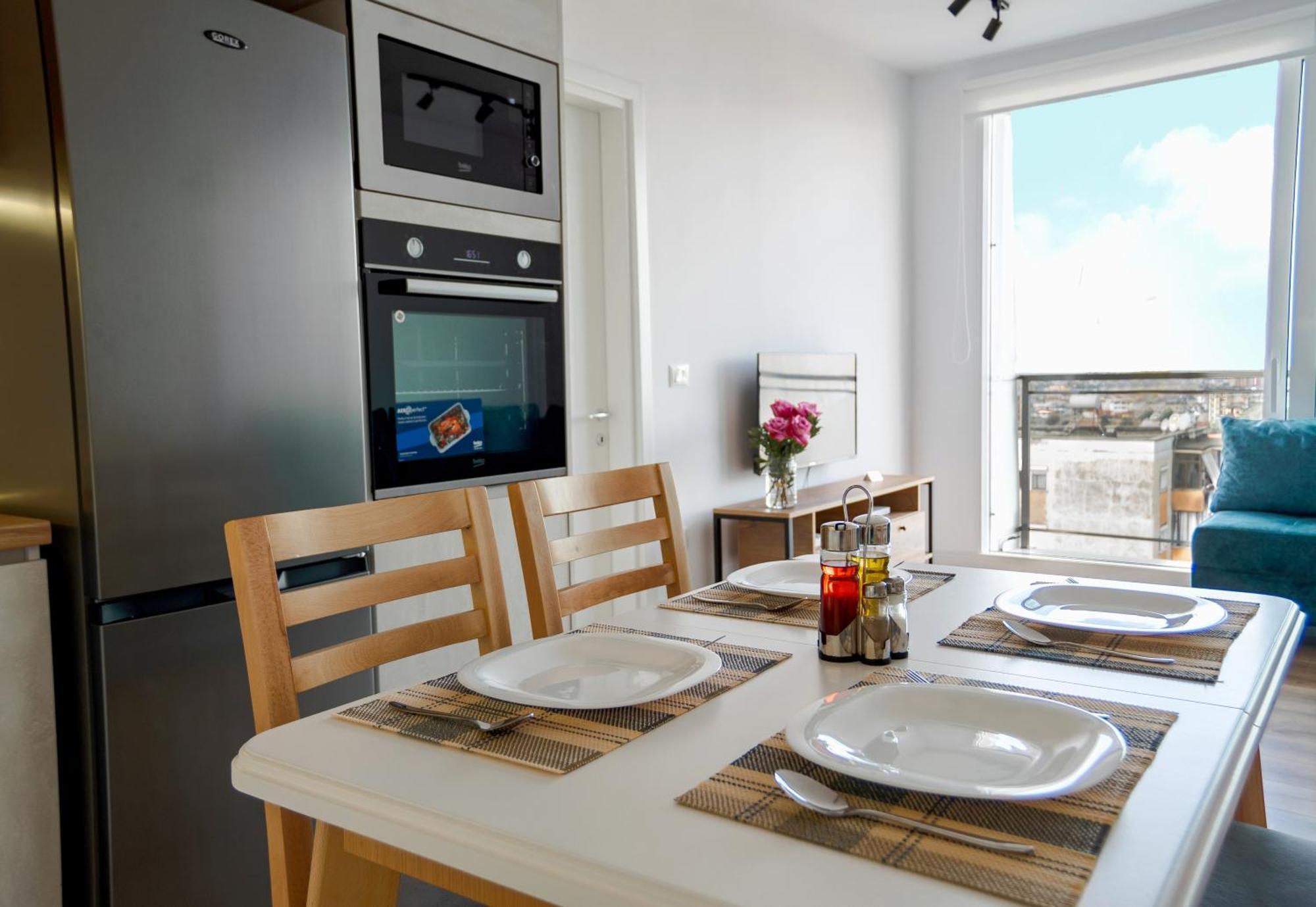 Urban Serenity City Skyline View Apartment 1 Тирана Экстерьер фото