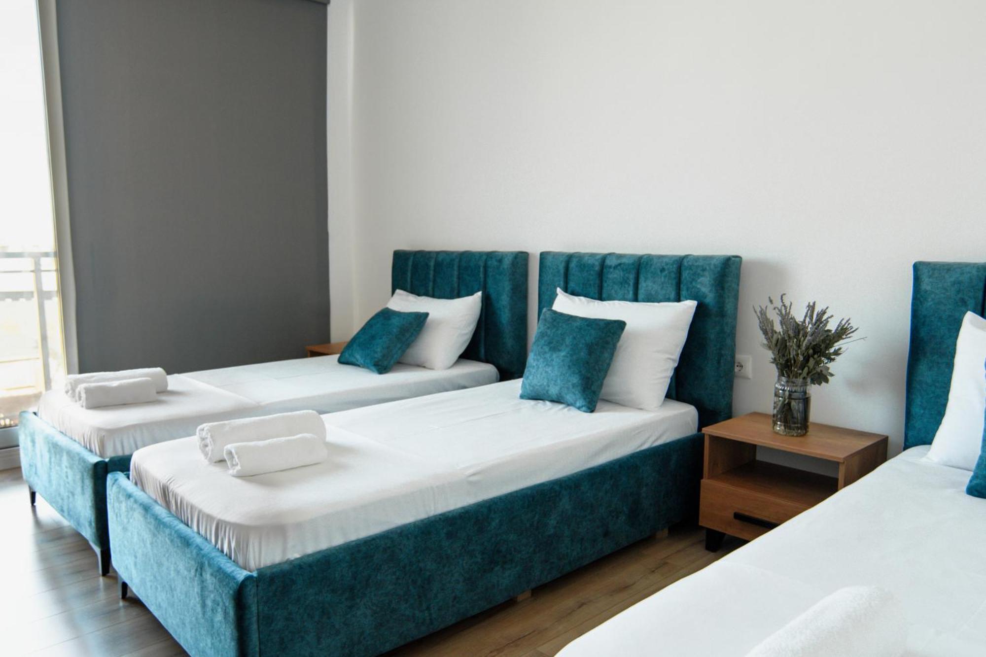 Urban Serenity City Skyline View Apartment 1 Тирана Экстерьер фото